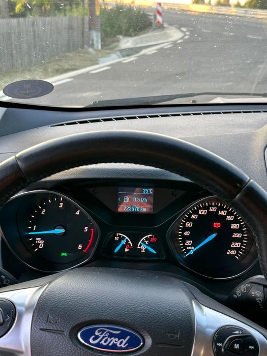 Ford kuga 2014..