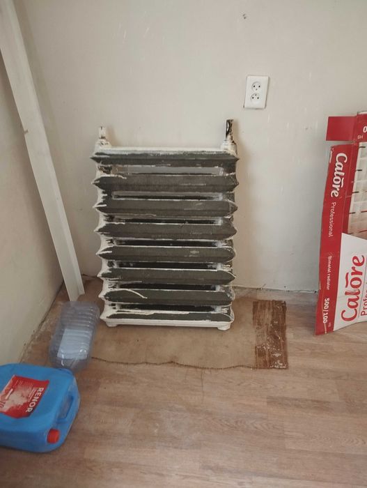 Радиатор чугунный