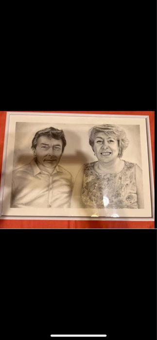 Portrete jn creion la comanda