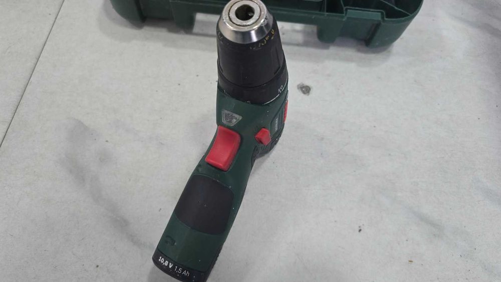 Акумулаторна бормашина Bosch "Easy" PSR 10.8 LI-6