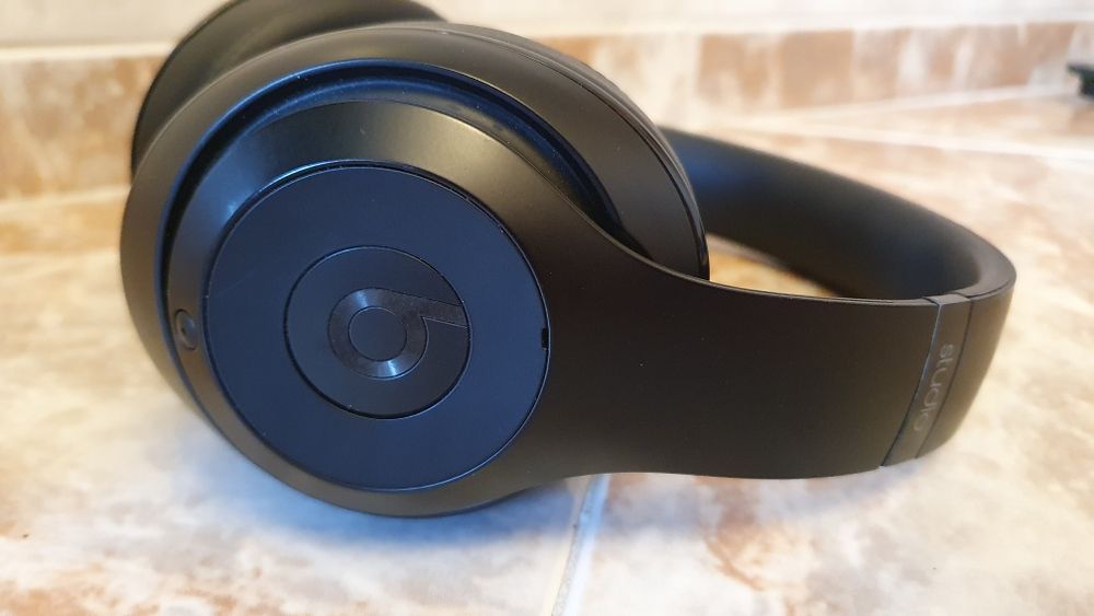 Beats Studio3 Wireless Over‑Ear Headphones - Matte Black