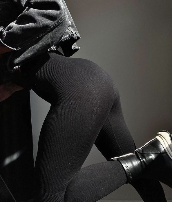 Стягащ клин в черно