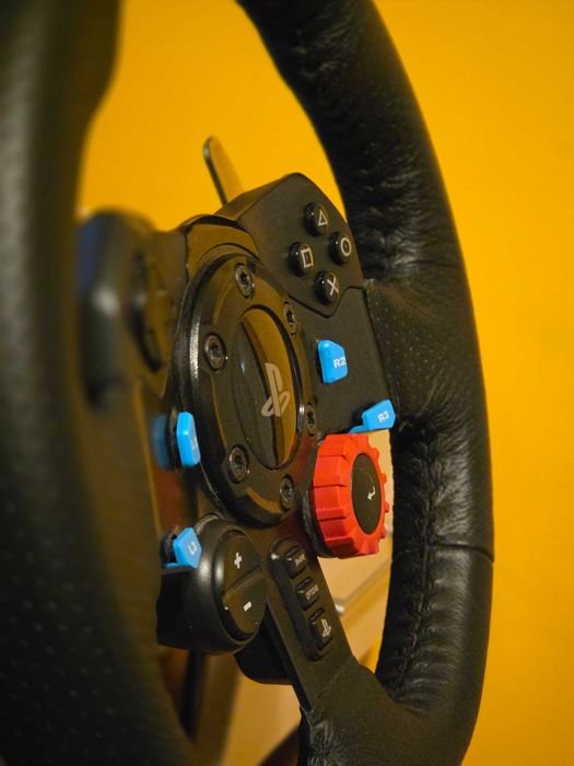 Logitech G29 + shifter