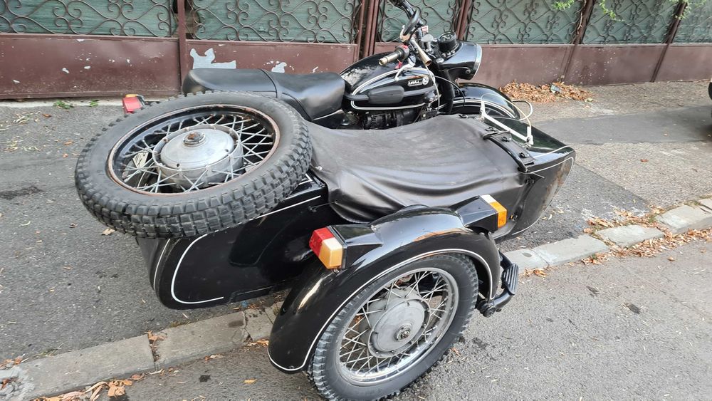 Motocicleta cu Atas Ural Tourist 2005