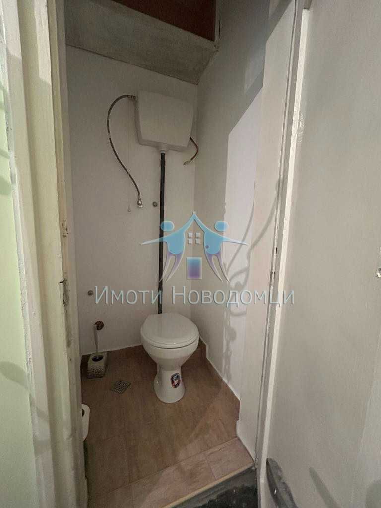 Продава се Четиристаен апартамент в Шумен, Пазара - 100 кв.м за 1340 €/кв.м - Снимка #8