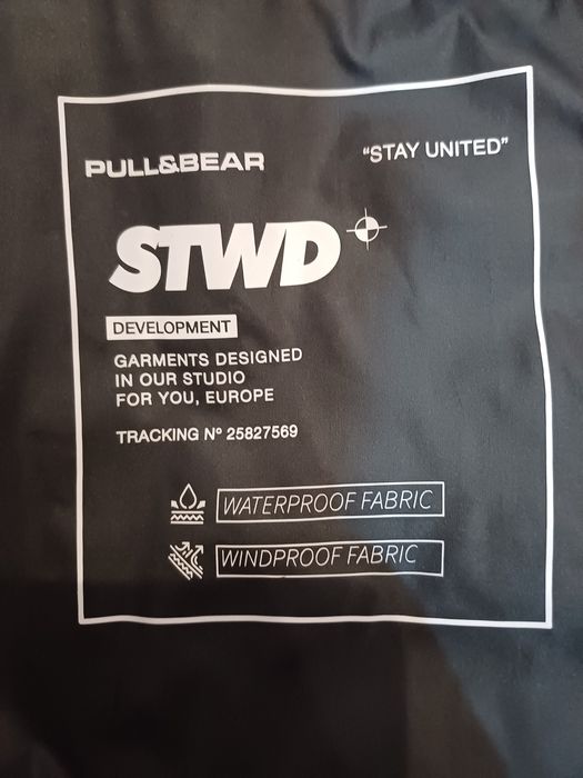 Зимно мъжко яке PULL&BEAR
