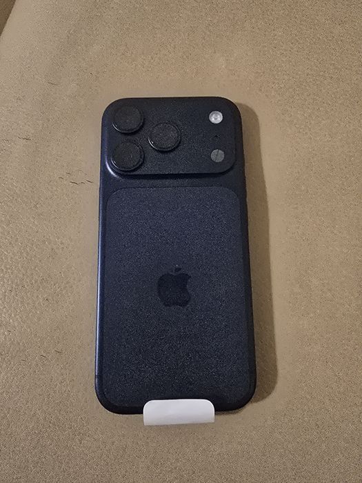 Vind iphone17 pro GB 256 noi