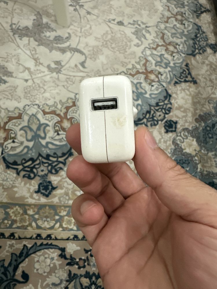 Apple USB Power Adapter 12W зарядка блок питания и кабель lightning
