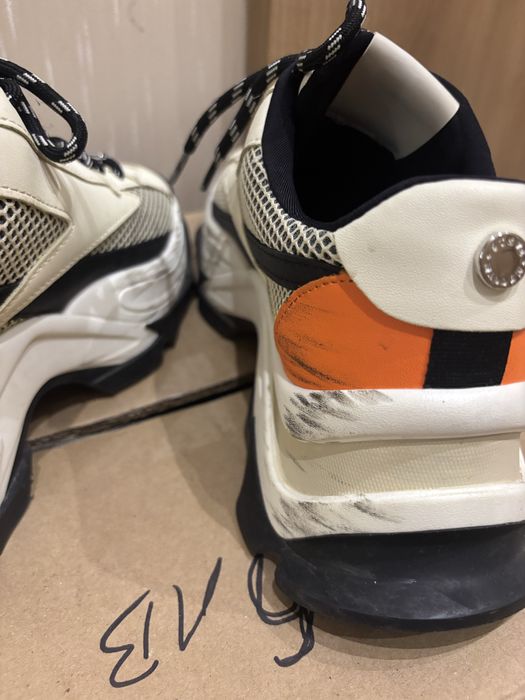 Сникърси Steve Madden