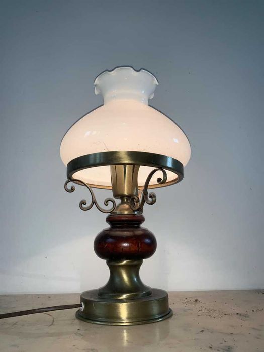 Veiaza lampa din alama bronz lemn abajur sticla