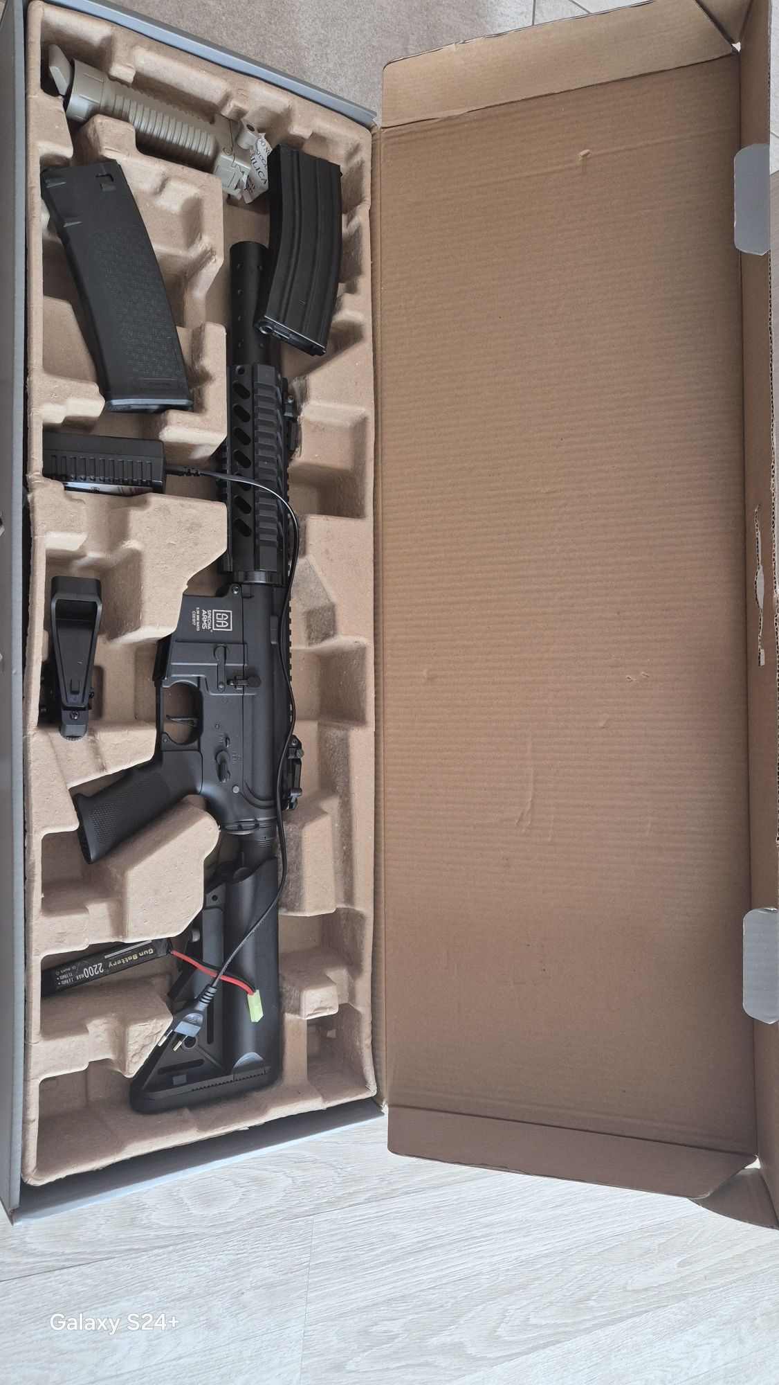Airsoft  реплика  Specna-Arms sa-c11