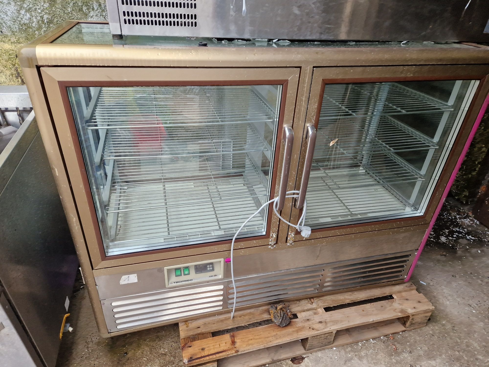 Friteuza dubla de.putere,  capacitate mare, cu sau fara banc, gaz sau