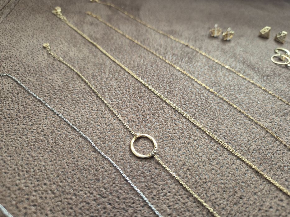 Златни бижута - пръстен, гривна, колие, синджир