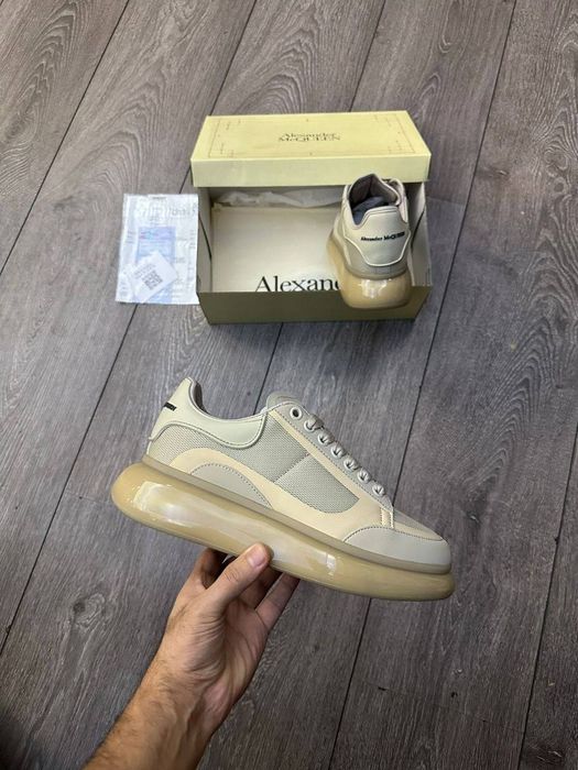 Adidași Alexander McQueen