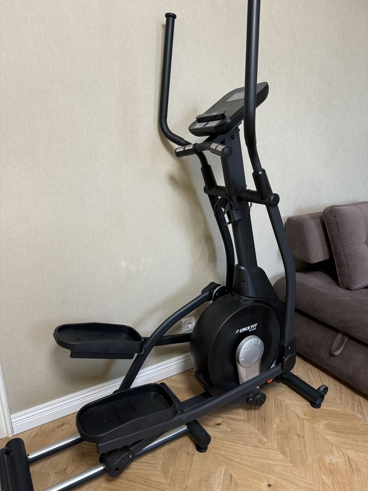 Эллиптический тренажер UNIXFIT MV-500E