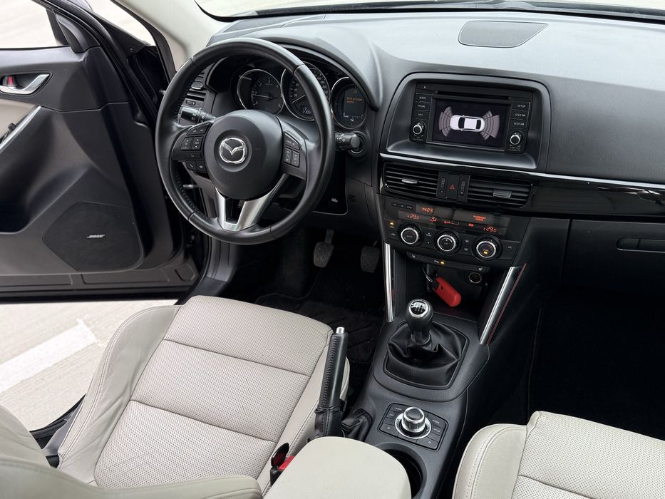 Mazda CX-5•2.2-175cp•4x4•2012•Navi•Xenon•Camera