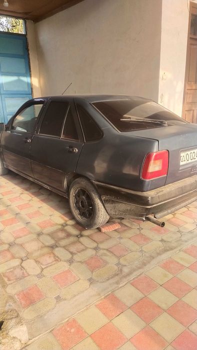 Fiat tempra сотилади 1995 йил юриб турган