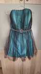 Rochie scurtă de ocazie