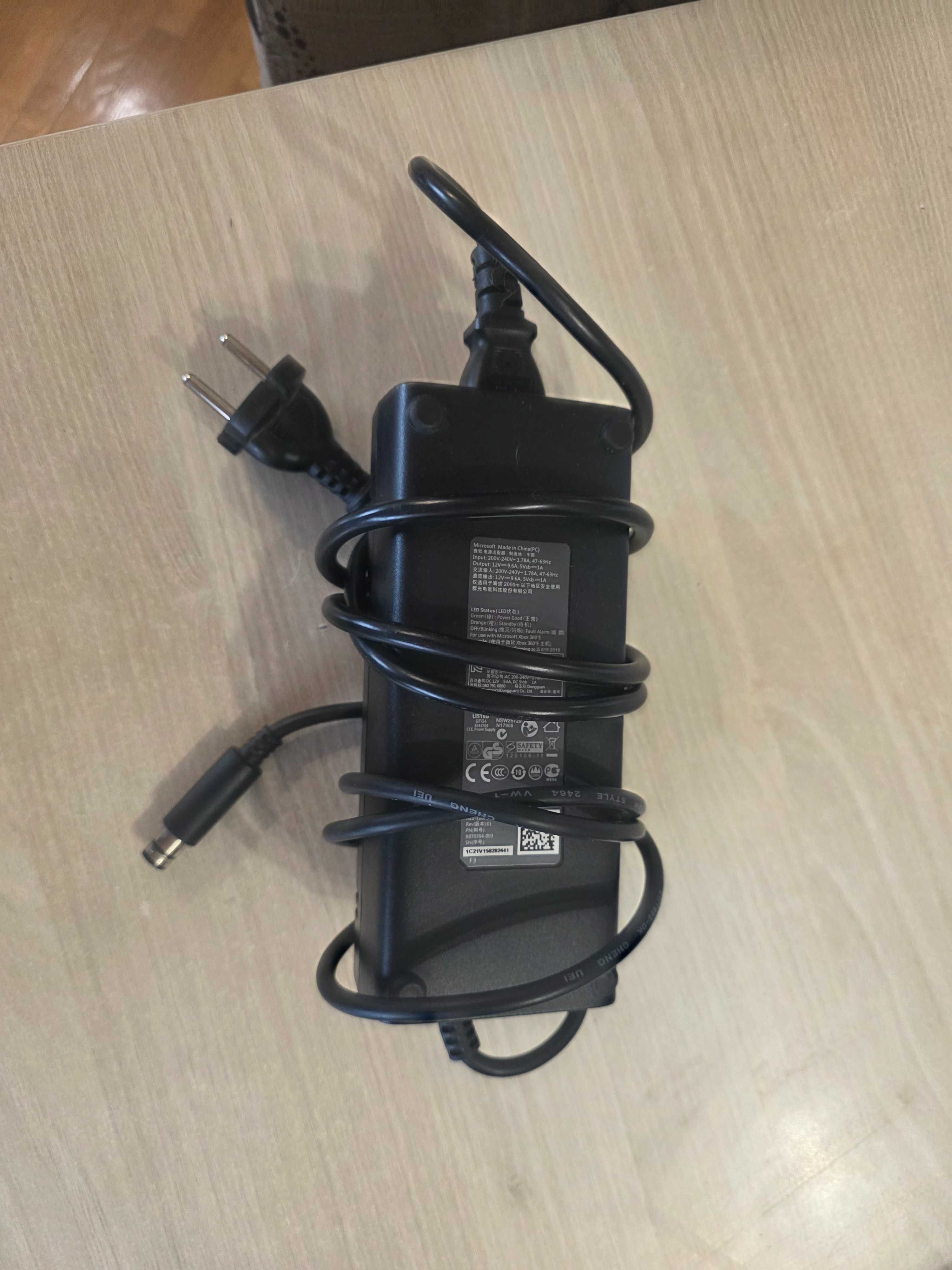 Xbox 360 с 5 игри