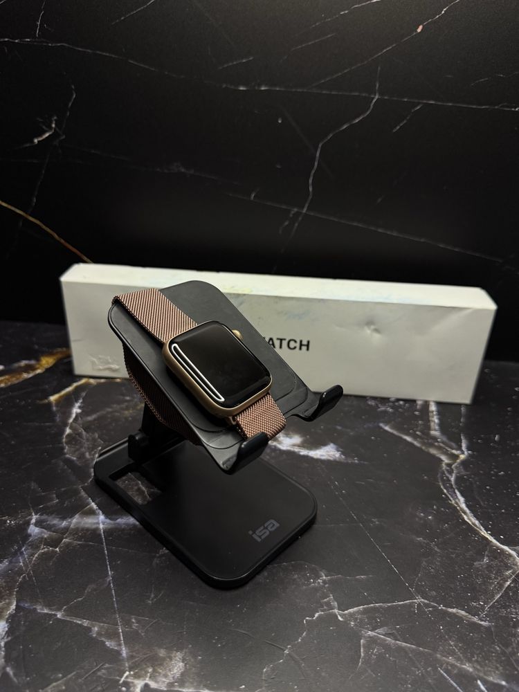Apple Watch SE 44mm