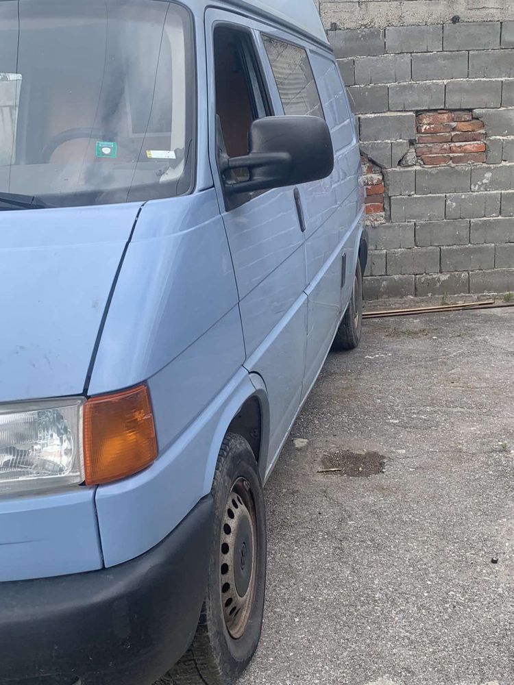 VW Transporter 2.5TDI НА ЧАСТИ!