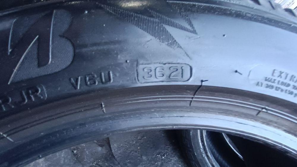 225/50/17 Bridgestone