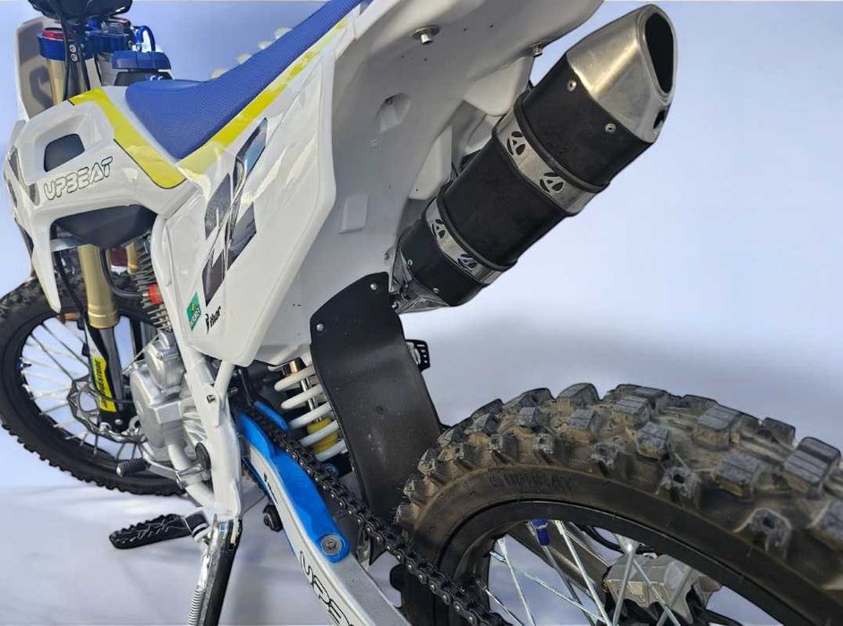 Бензинов Кросов мотор 250cc UpBeat F1 Racing Yellow