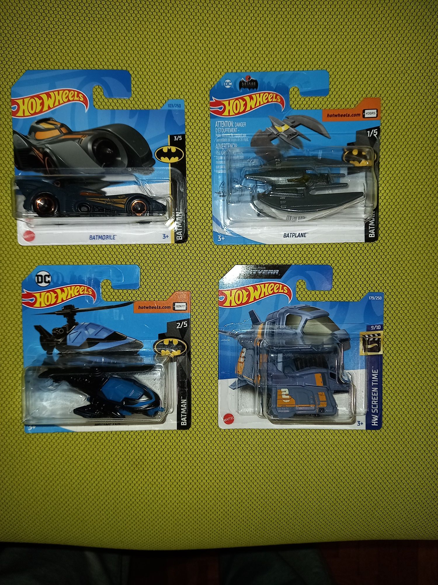 Hot Wheels Batman и Disney Pixar
