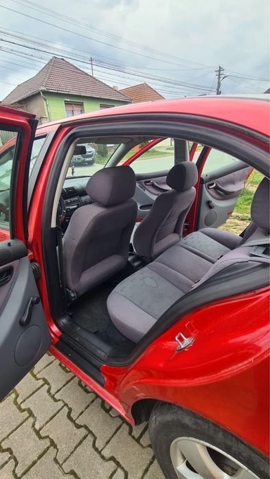 Vand Seat Leon in stare foarte buna