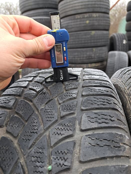 Anvelope de iarna 225-60r17 Dunlop