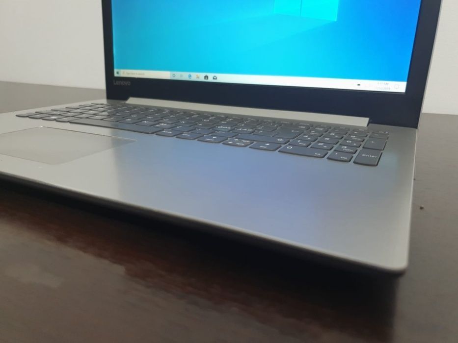 Lenovo i5 Gen 8, SSD 256 GB, 8GB RAM