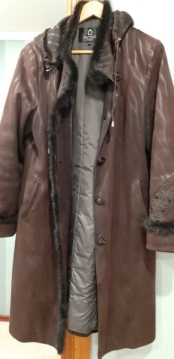Пальто женское отделка норка.