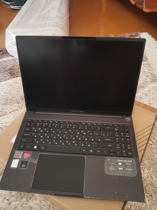 Ноутбук 16дюймов, новый