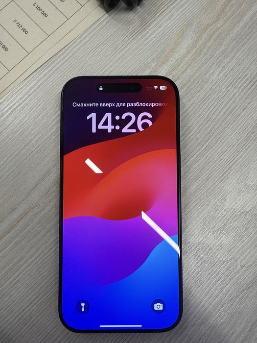 Ipone 16 pro sotiladi rangi qora 100 foiz