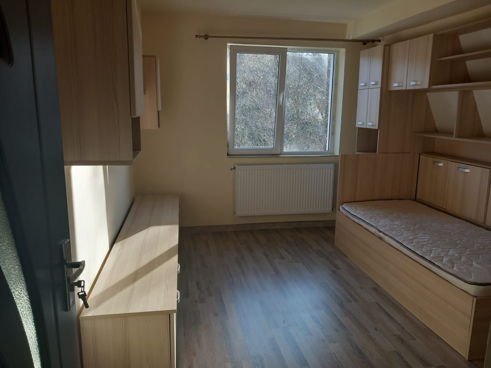 Apartament de închiriat