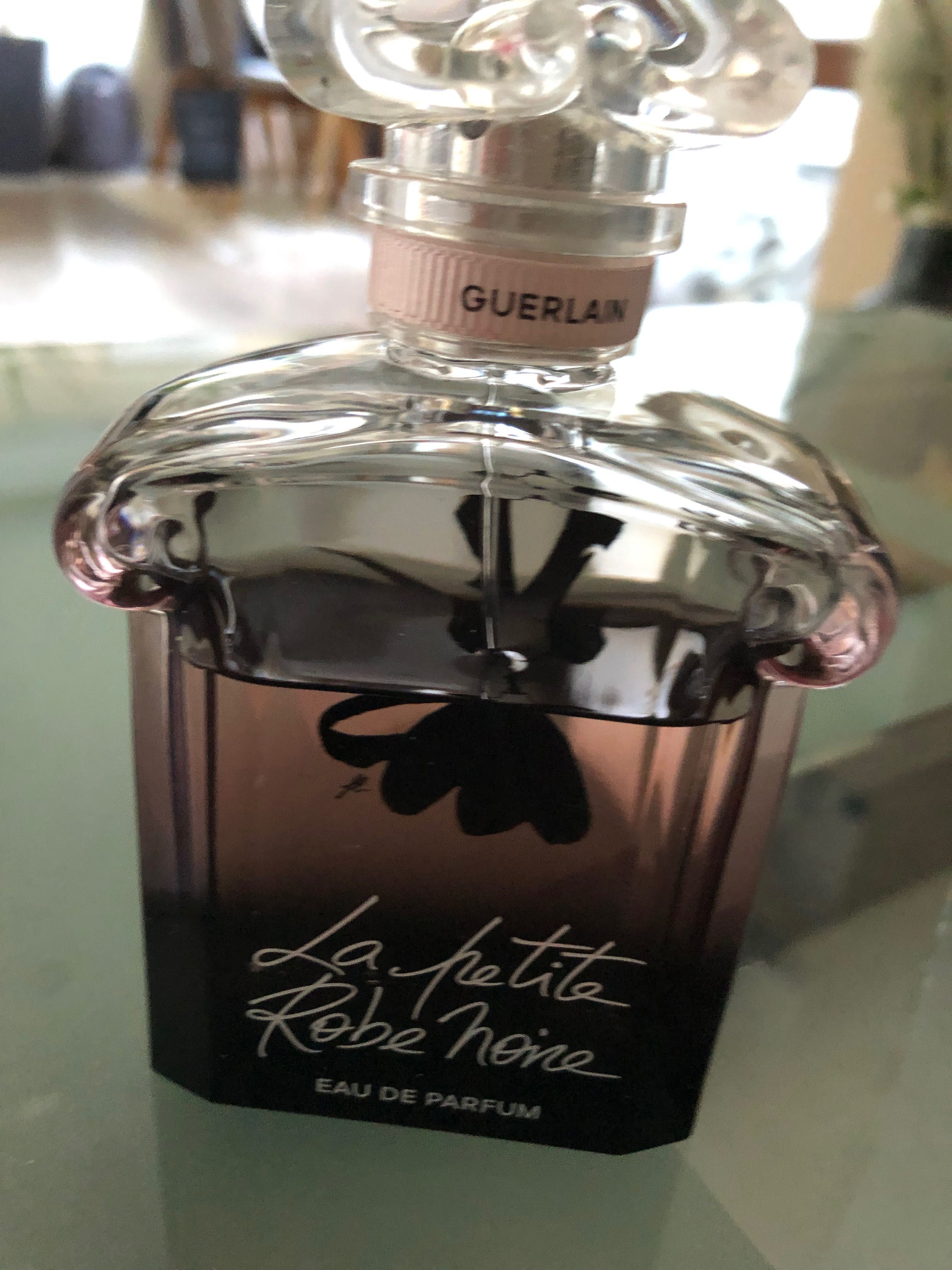 Dior ,Laura Biagiotti -шал ,Guerlain,Спешно