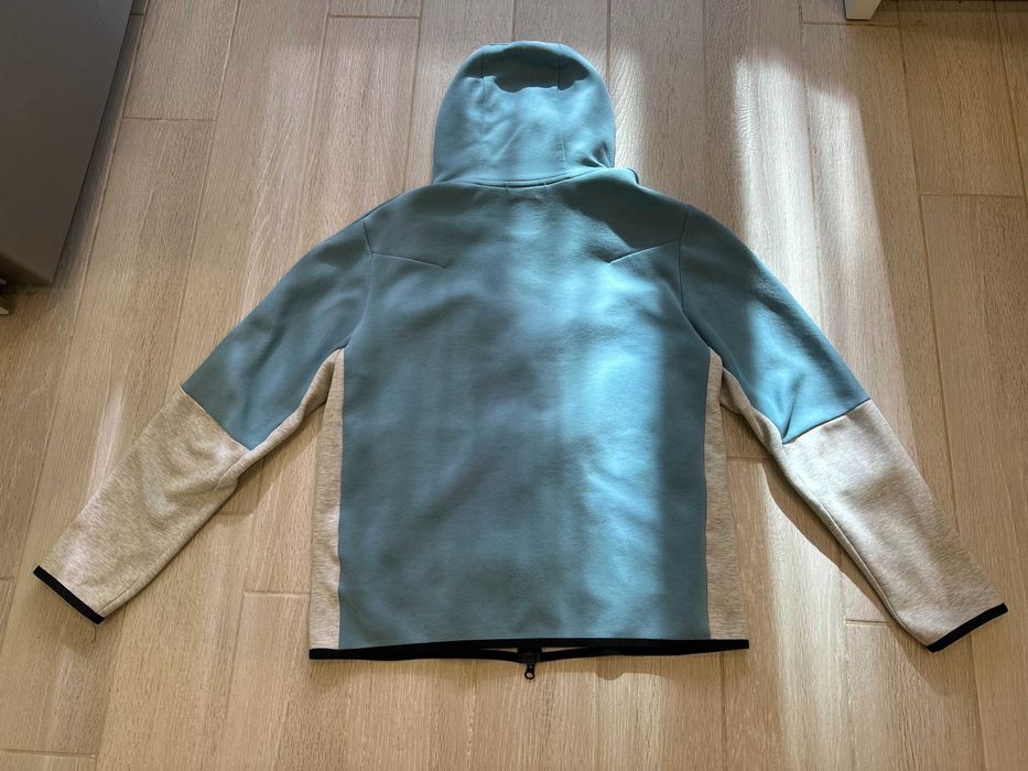 Nike tech baby blue