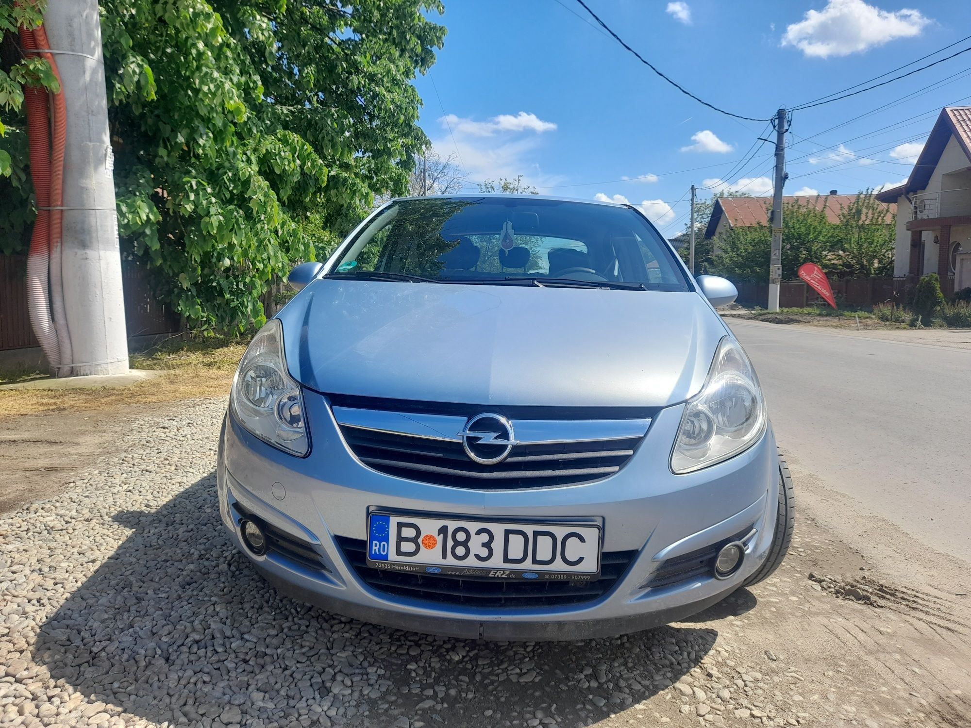 Opel Corsa D 1.4 benzina