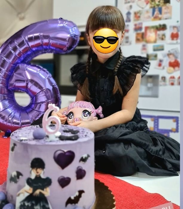 Rochita wednesday 6 ani