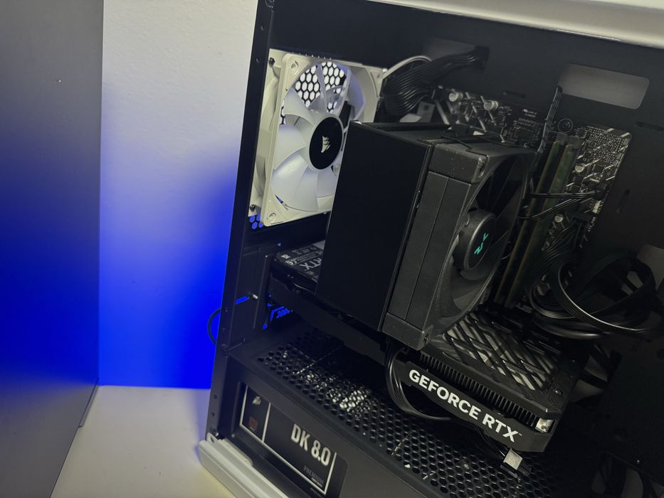 Gaming PC/Геймърски компютър Intel Core i7 13700/32 RAM/RTX 4060