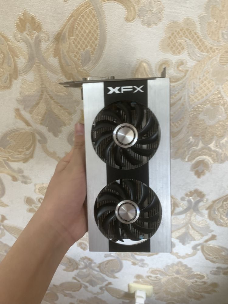 Виедокарта XFX R7800 SERIES GHOST от компании amd