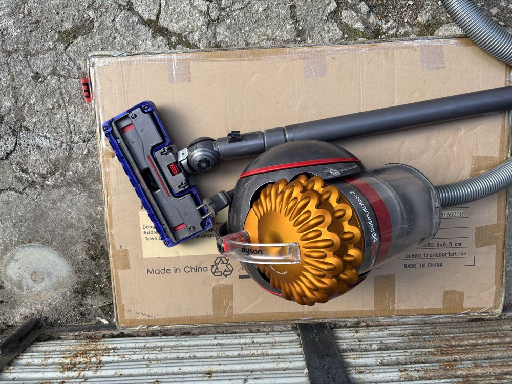 Прахосмукачка Dyson Big Ball Multi Floor 2