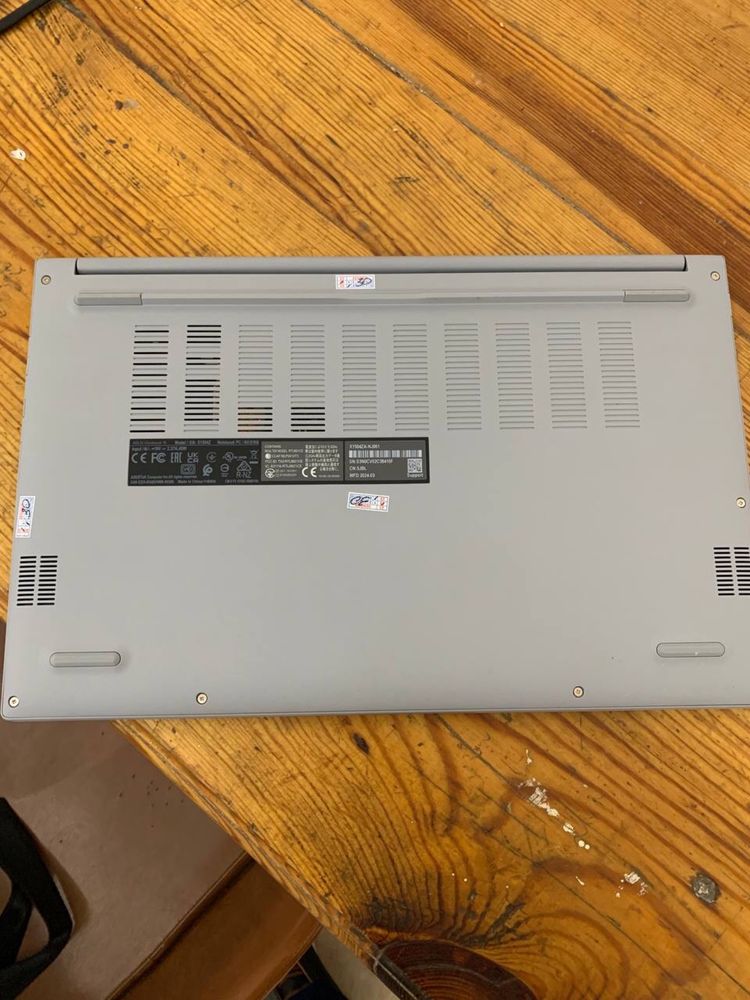 Asus Vivobook core i5