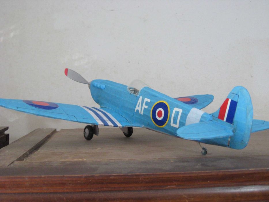 Aeromodel Spitfire