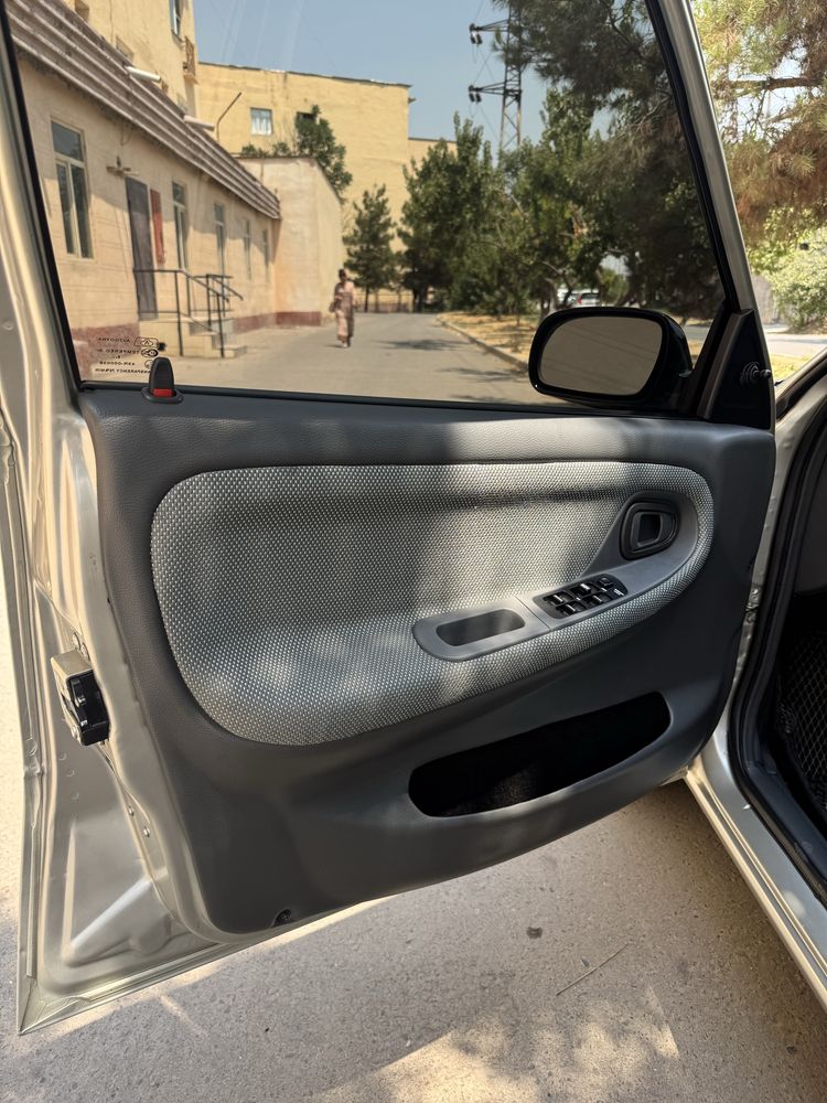 Nexia 1 Daewoo Sotiladi toza Ideal