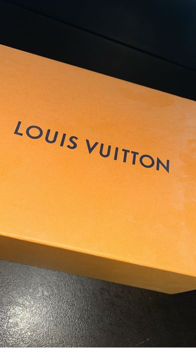 Adodasi sh/ Sneakersi Louis Vuitton monogram 43 originali