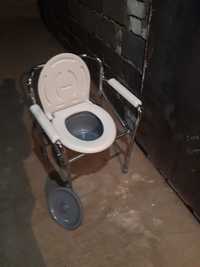 Санитарный кресло-туалет