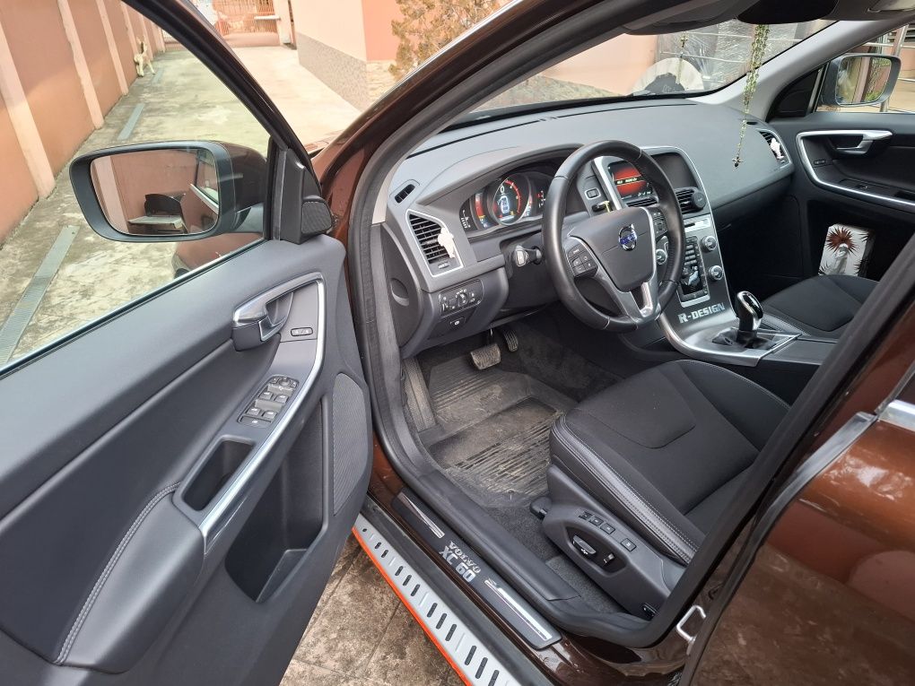Volvo XC60 2.4 190CP