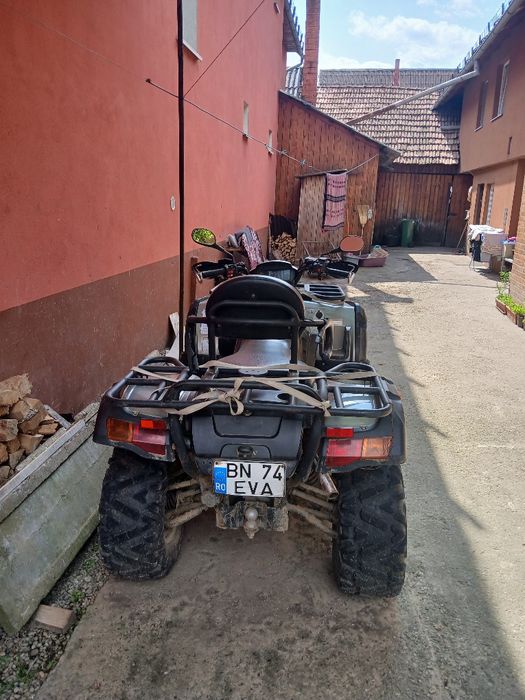 Vând ATV CF Moto