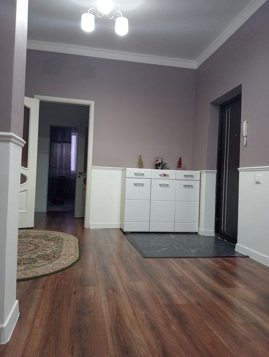 Продам 4-комнатную квартиру